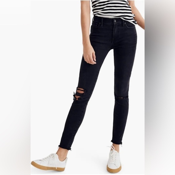 Madewell 9" High-Rise Skinny Black Raw Hem Vintage Faded Distressed Knees Sz 26 - Picture 2 of 15